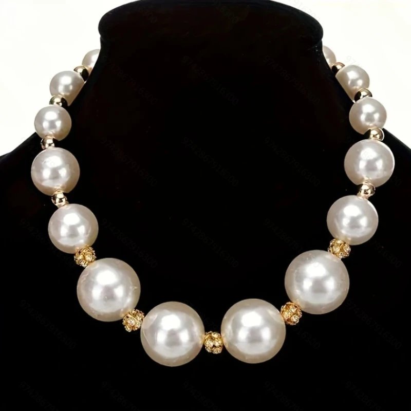 French-Inspired Gentle Wind Imitation Pearl Strand Necklace